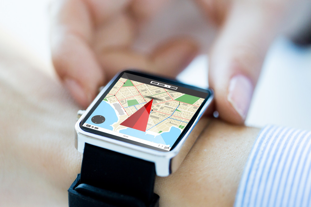 GPS tracker on smart watch